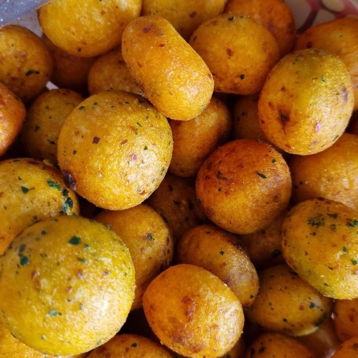 

Cimol Pedas Daun Jeruk 1 bal