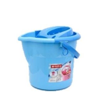 ELITA MOP PAIL 12lt+HOLDER LS / TIMBA + HOLDER / TIMBA PEL LION STAR
