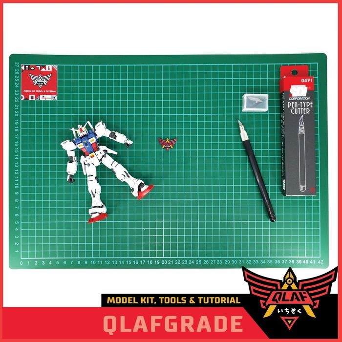

AT Cutting Mat A3 & Pen Cutter - Alas Potong Gundam Paket Set Hemat