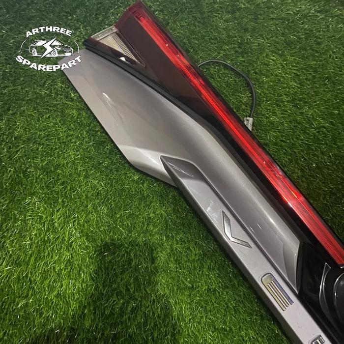 Trunklid Avanza veloz 2022 Up