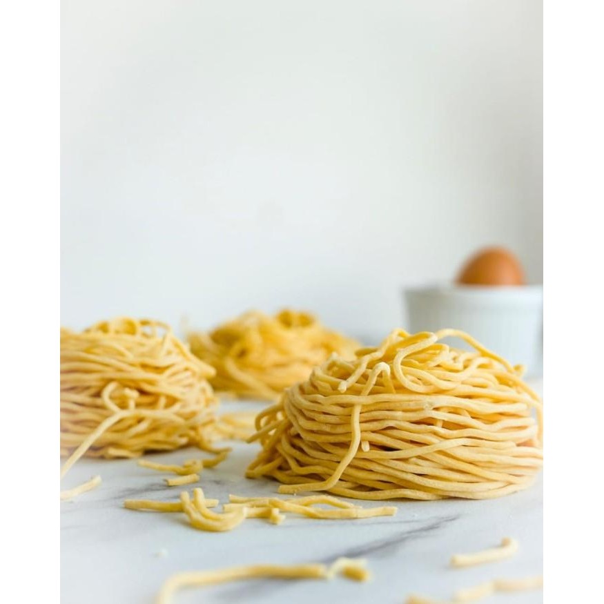 

(Expert) Mie Pangsit Bulat Spesial (Berat 1000gr)