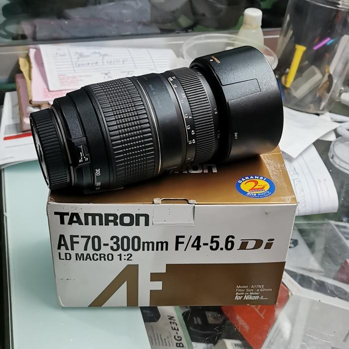 lensa tele 70-300mm tamron for nikon fullset