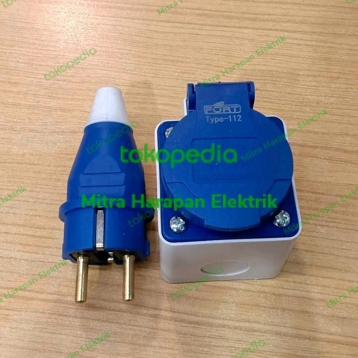 INDUSTRIAL PLUG & PANEL SOCKET 16A-2P 16A/250V