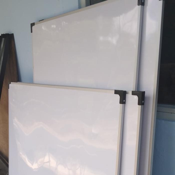 

Ready- White Board Magnetik 90 120 Cm Gantung