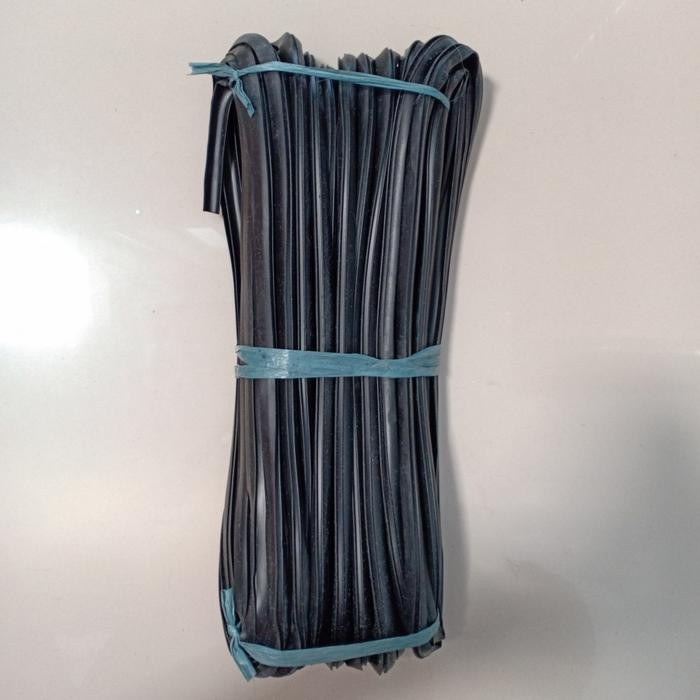 Karet C Hitam / Karet 078B Hitam / Karet Kaca Mati / Karet Alumunium