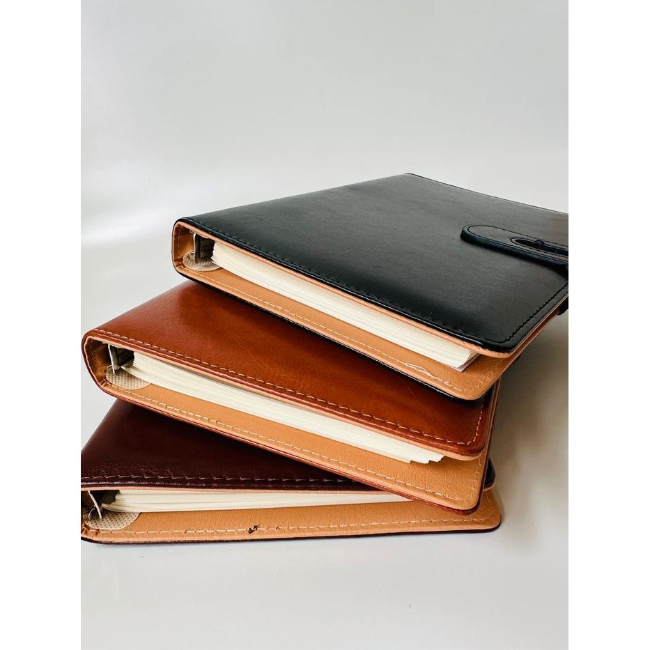 

Terlaris- Buku Agenda Binder Note Book Cover Klip Cover Bahan Kulit Jurnal Garis A5 Notebook Diary
