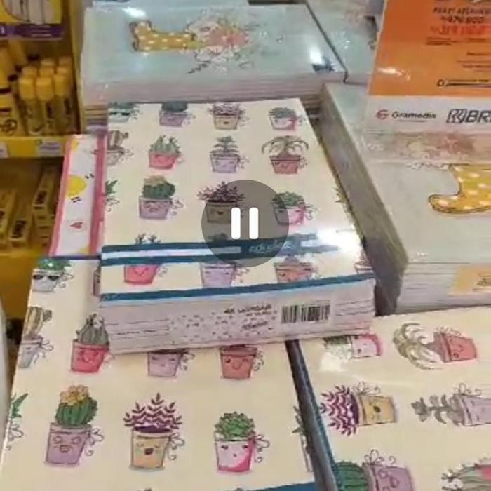 

Estudee Buku Tulis F B5 Fancy Pattern Isi 10