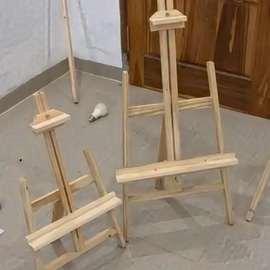 

TERBARU! Wooden Easel/Trinity Stand dan Penyangga Untuk Melukis Kayu Pinus