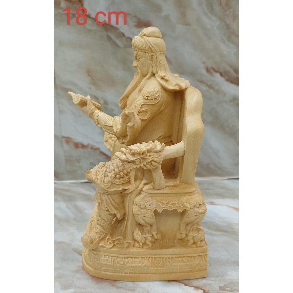 Patung Kwan Kung / Kwan Te / Kwan Kong / - Duduk - 8 In / 18 Cm - Kayu Polos