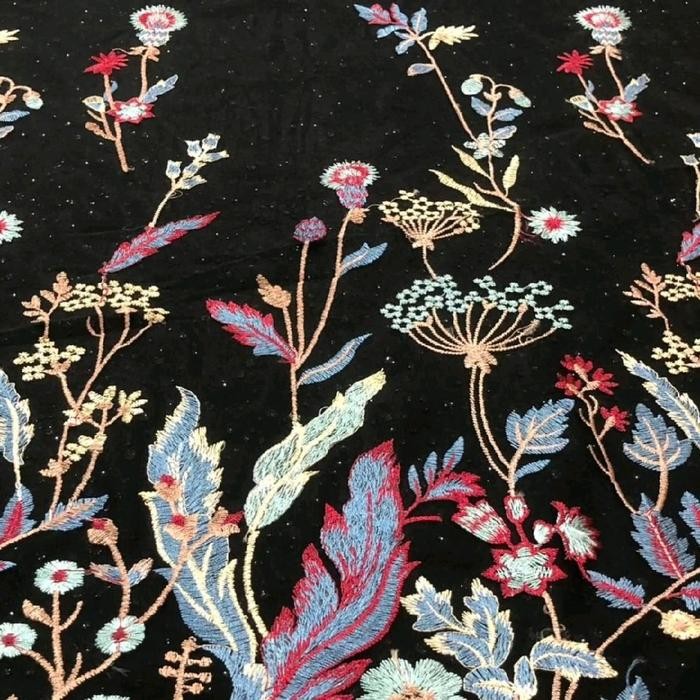 

Garden Lace Bordiran Tebal dengan Soft Tille - Model Terbaru ( Per meter )