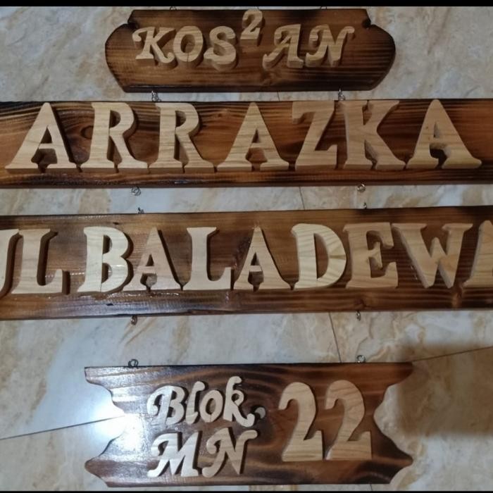 

Papan Nama Kayu Gantung Bertingkat 4 Handmade Unik Natural