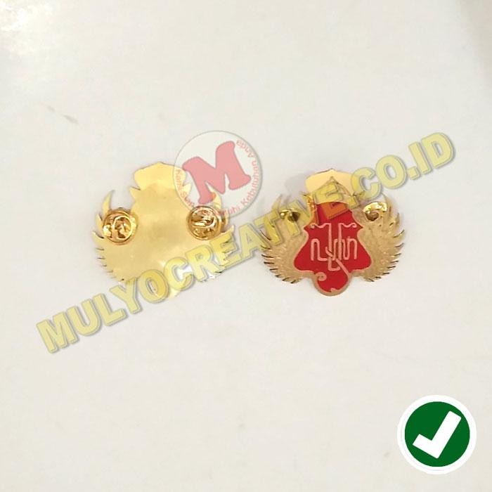 

Pin Bross Logo Keraton Jogjakarta Bahan Logam Kuningan PREMIUM