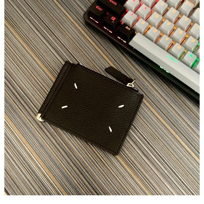 

Maison Margiela - Four-Stitches Black Lear Cardholder