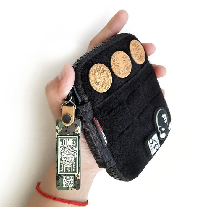 

DIGITAL NAME CARD & SMART TAG GLOW IN THE DARK ONI