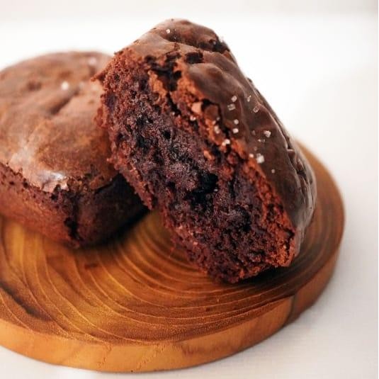 

OR6T Le Biscuit Fudgy Belgian Chocolate Brownies - Premium Ingredients