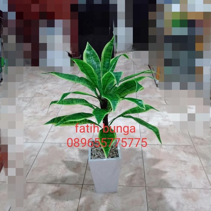 Pohon Lidah Mertua Artificial Bunga Plastik