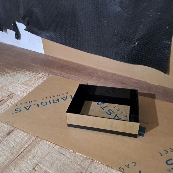 

Kotak Serbaguna+Gembok