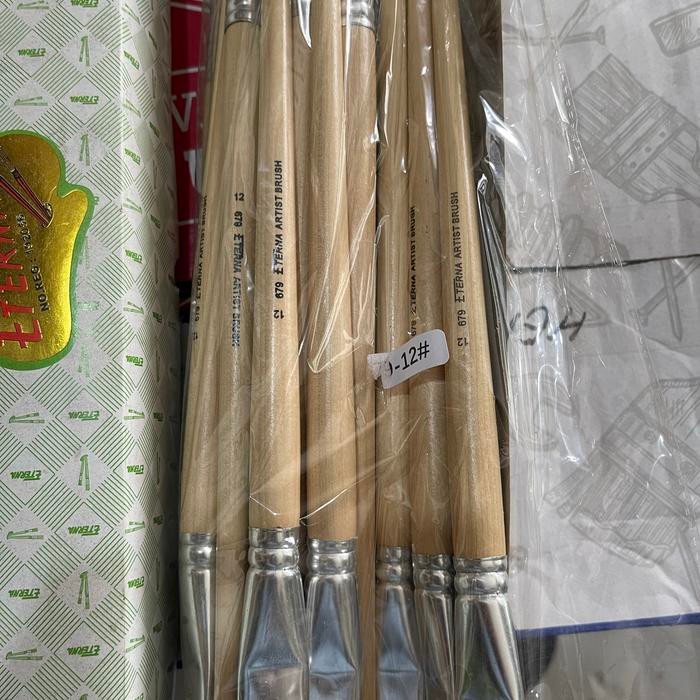 

Eterna Kuas Lukis No 12 - Painting