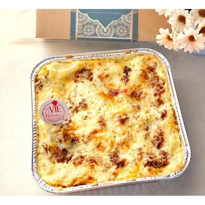 

H48Y Hampers Beef Lasagna