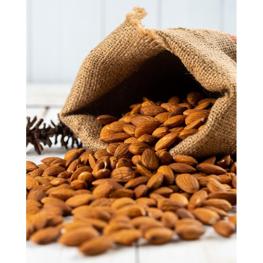 

ALMOND ROASTED 250 GR / ALMOND PANGGANG / ROASTED ALMOND