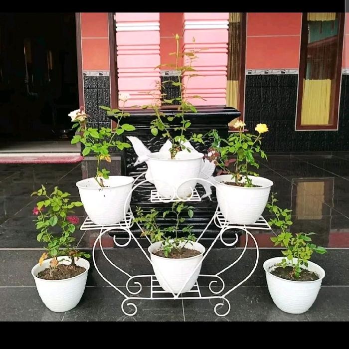 Mode Vintage Rak Pot Bunga Bentuk Love / Rak Pot Bunga Besi