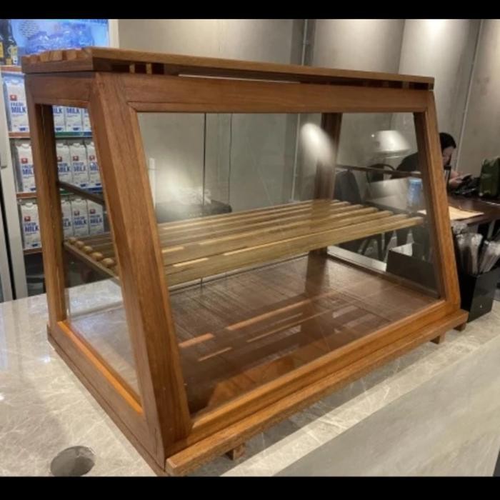 Lemari display roti dan makanan jati Tempat penyimpanan makanan dan kue kayu jati Cafe food display