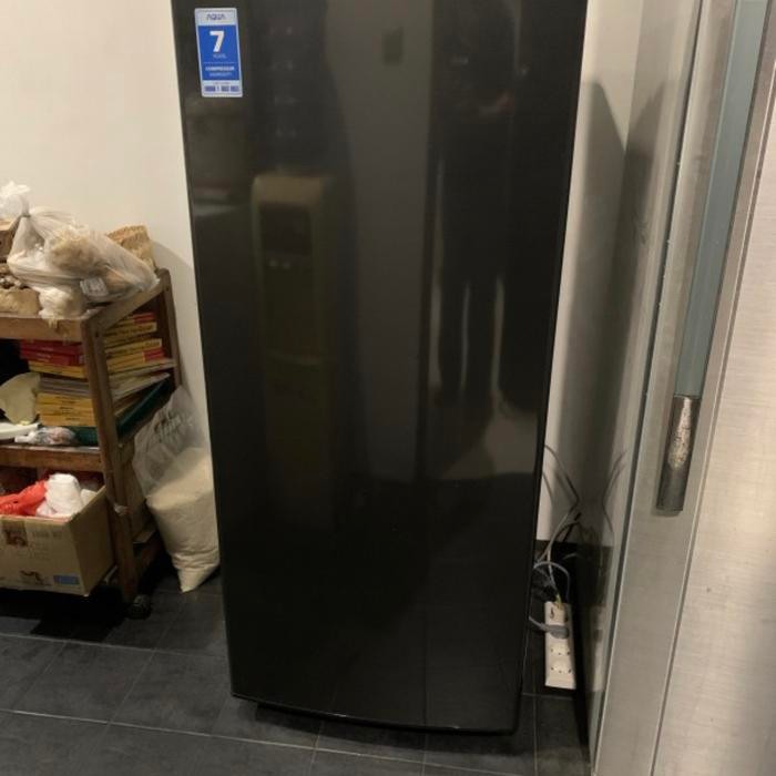 Aqua Aqf S6 Upright Freezer Kulkas Beku Kulkas Asi Es Batu