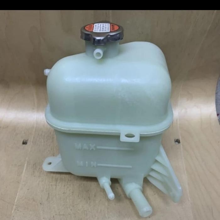 Unik Tabung Radiator Hyundai Trajet