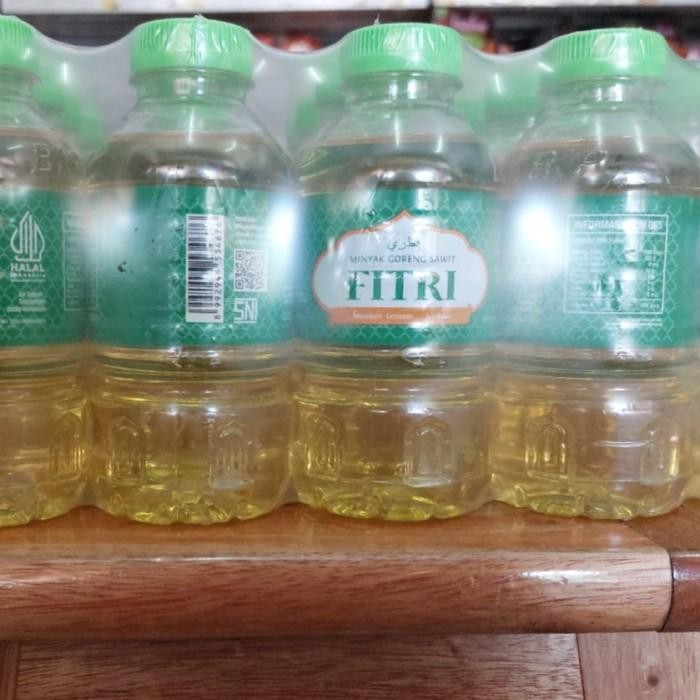 

(1 PAK) FITRI MINYAK GORENG 200 ML X 24 PCS KEMASAN BOTOL PLASTIK KELAPA