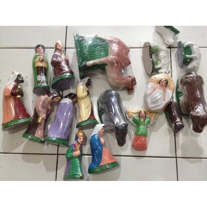 Patung Natal Tanah Liat *