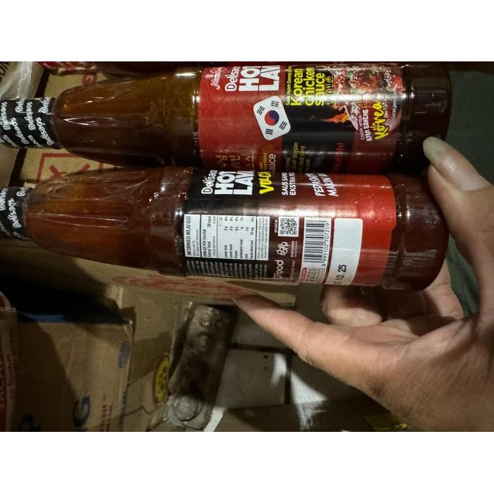 

Mamasuka Delisaos Hot Lava Volcano / Korean Chicken Sauce Madu Pedas / Bawang / Spicy Garlic Honey