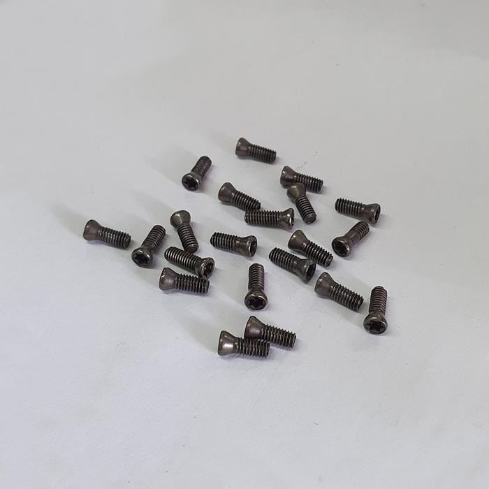 Baut Holder M2, 2.2, 2.5, 3, 3.5, 4, 4.5, 5 Baut Bintang Insert