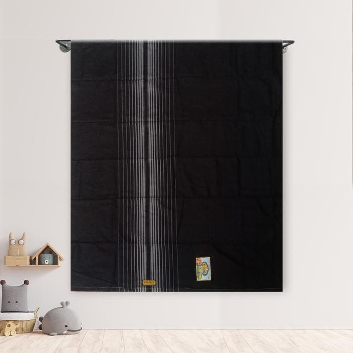 QD43 Sarung Anak Wadimor Hitam Polos Bergaris