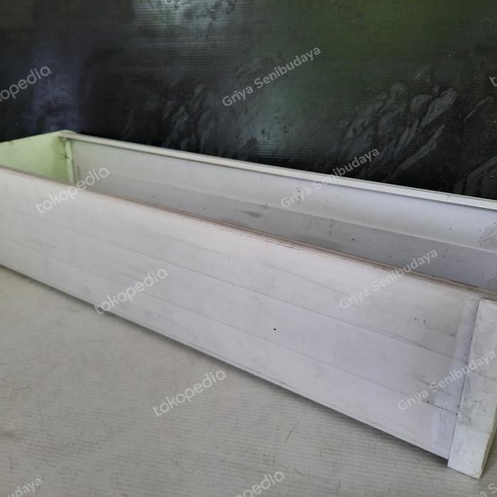 Tlawah/Tempat Mewarangi/Mencuci Pusaka 50 Cm Pasti Diskon