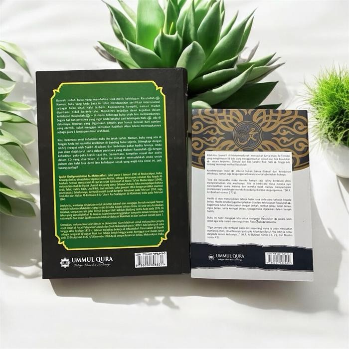 

SALE !!! PAKET 2 BUKU SIRAH NABAWIYAH HITAM MENGENAL PRIBADI AGUNG NABI MUHAMMAD SAW READYY