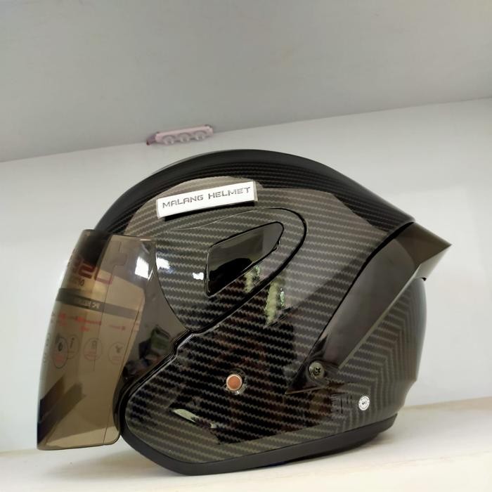 Helm MVStar WINDTAIL Carbon Glossy *