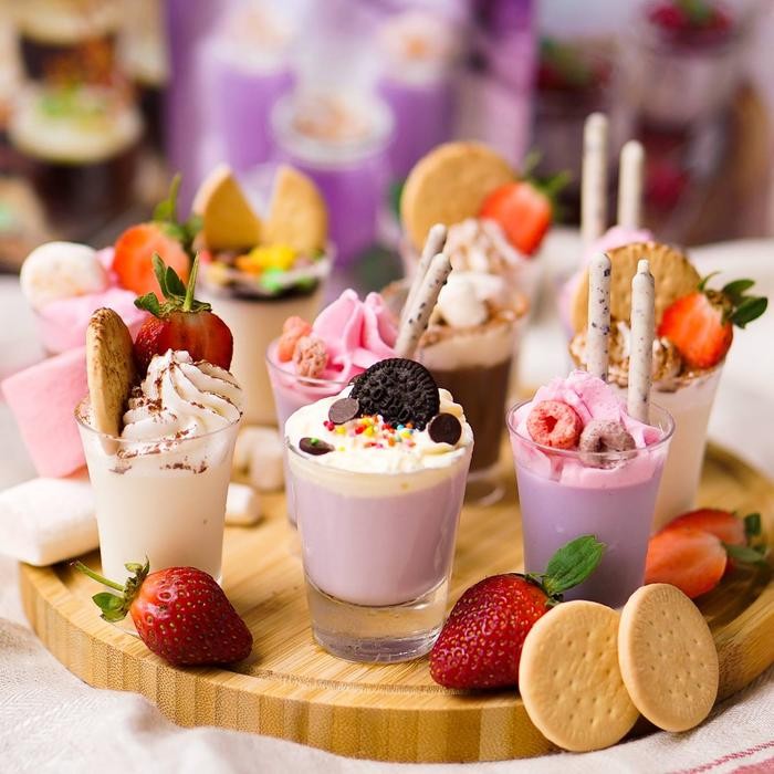 

Paket Selusin - 12 pcs Omura Dessert Shooter Panna Cotta