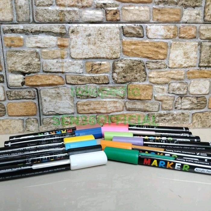 

M&G Acrylic Marker 12 Warna