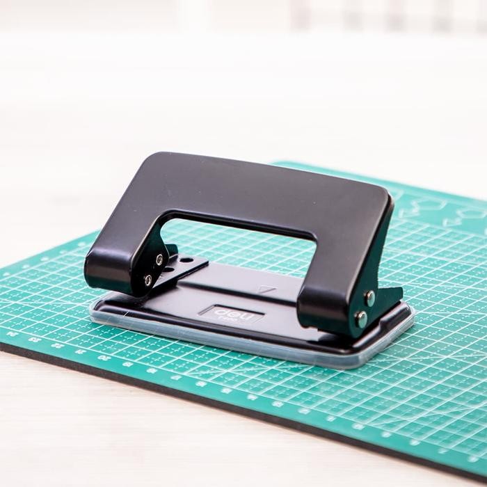 

Deli Et40020 2 Pembolong Kertas-Metal Punch 8Sheets