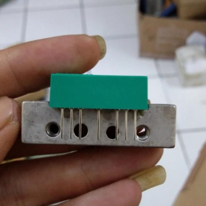 IC HYBRID BGD714 NODE BOSTER AMPLIFIER M1501