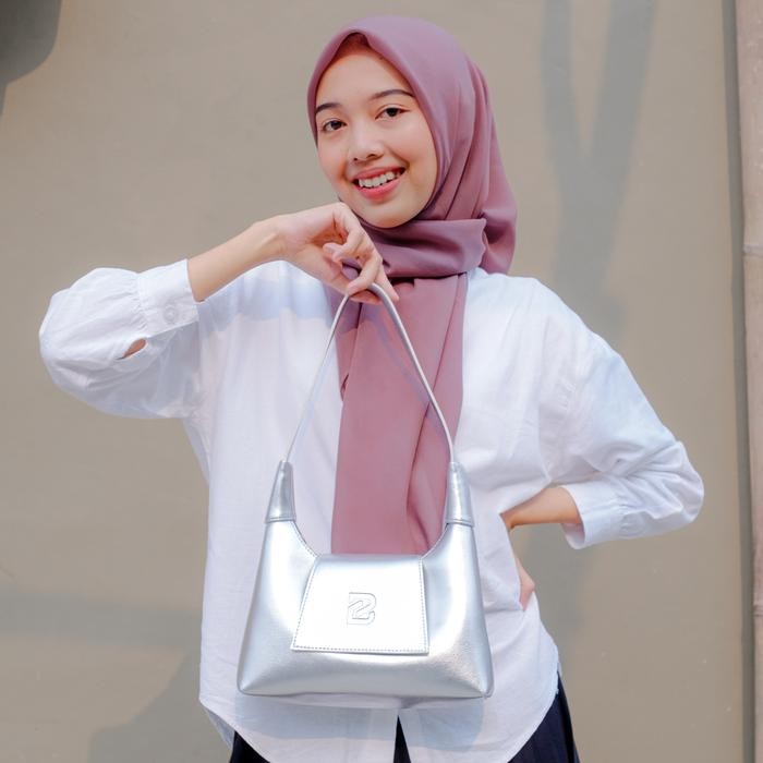 Micro Baguette - Tas wanita / Tas Bahu Wanita / Tas Selempang Wanita / Tas wanita / Tas Viral Hitam