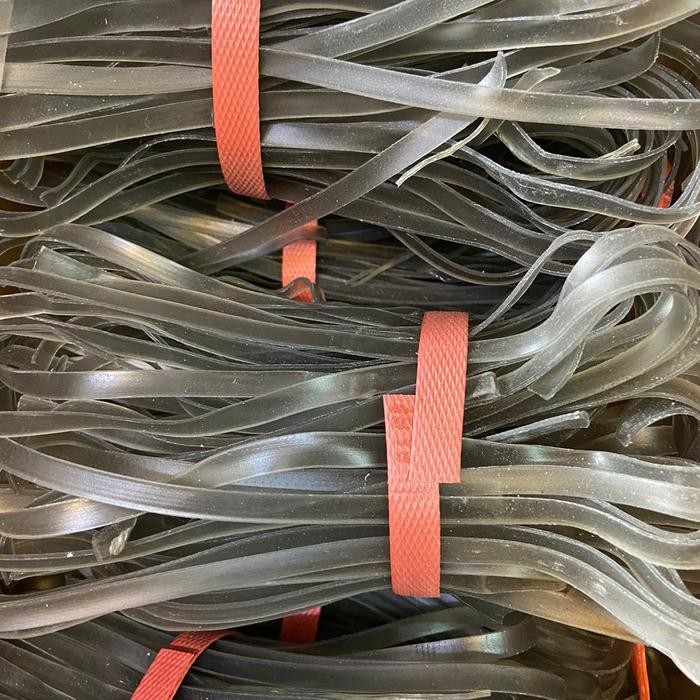 

Mie Ubi Lebar Sedang Hong Shu Fen Zhong Kuan 500Gr