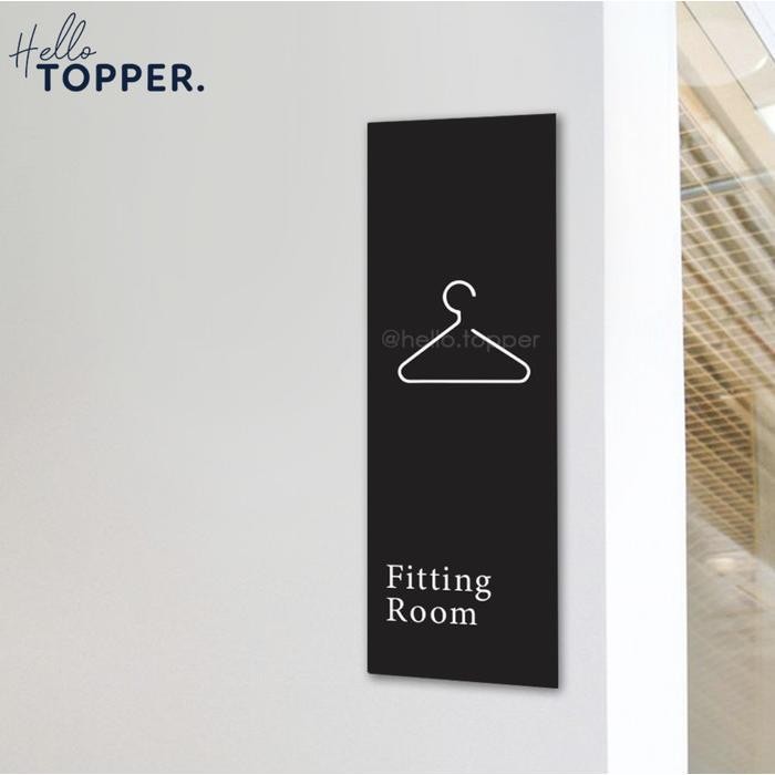 

Baru Sign Board Acrylic Fitting Room Kamar Ganti UV Print Potrait Berkualitas