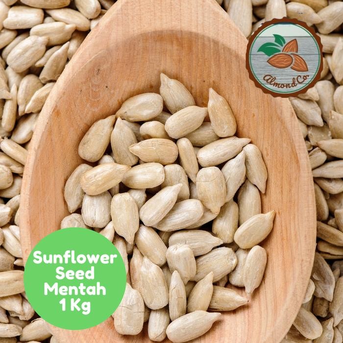 

Sun Flower Seeds Raw / Kuaci Kupas Mentah 1 Kg Terlaris