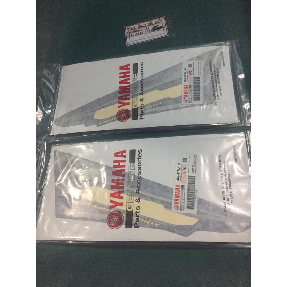 Stiker emblem box bok tutup aki rx king rxking 2004 biru original (TERBAIK) (TERBARU) (TERMURAH)