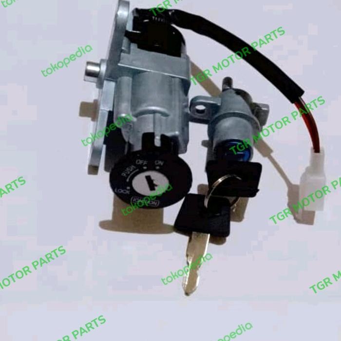 Bisa Spk Kunci Kontak Set + Kunci Jok Jupiter Z 2004 - 2008 Merk Yimm 2P2 5Tp