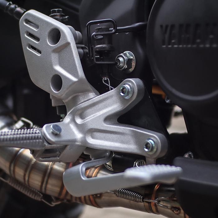 XSR 155 / Bracket Footstep Santuy PNP XSR 155