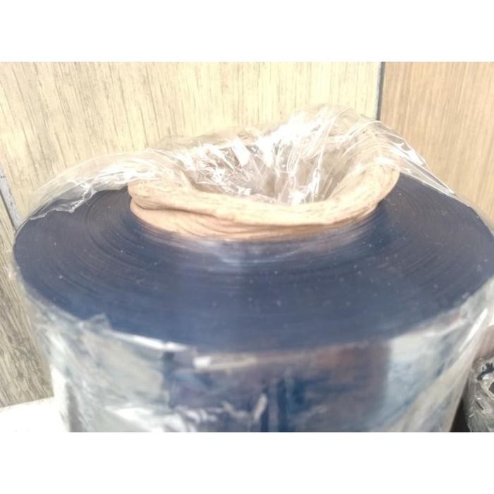 

Plastik Mika 0.3mm x 137 cm Plastik Bening Lentur Platik Mica Per Roll