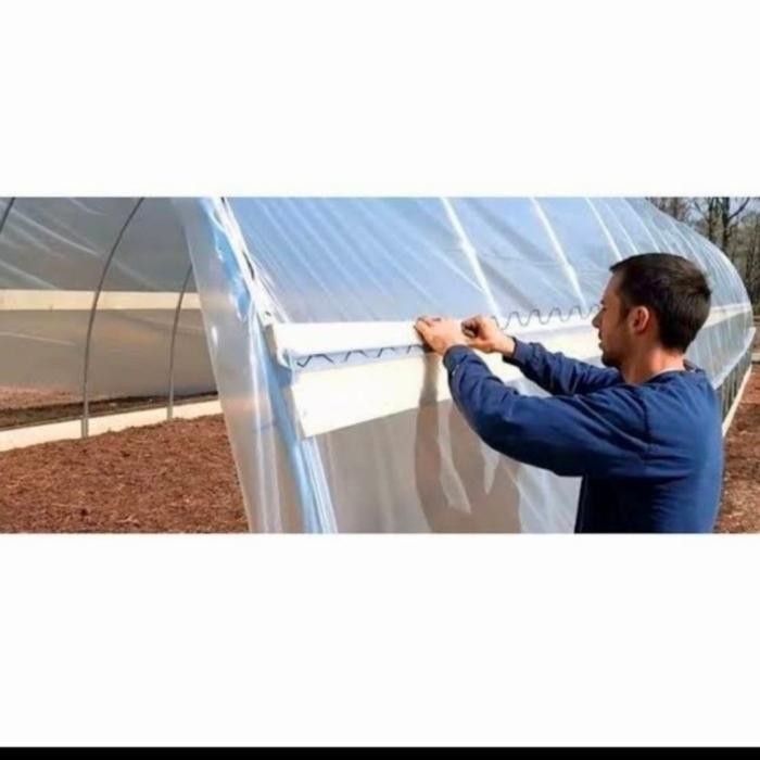 

plastik uv lebar 4 meter x panjang 30 meter 200 micron