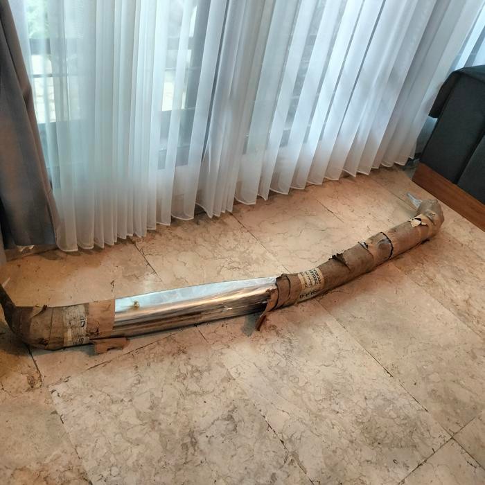 Bumper belakang w123 mercy tiger NOS (Baru)